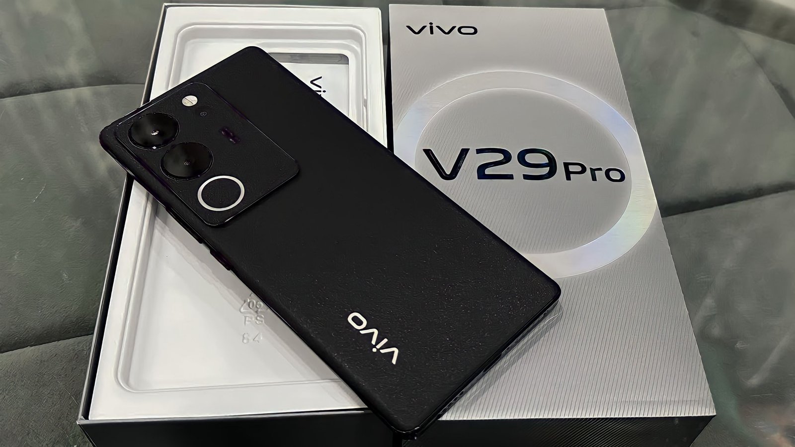 vivo V29 pro smartphone